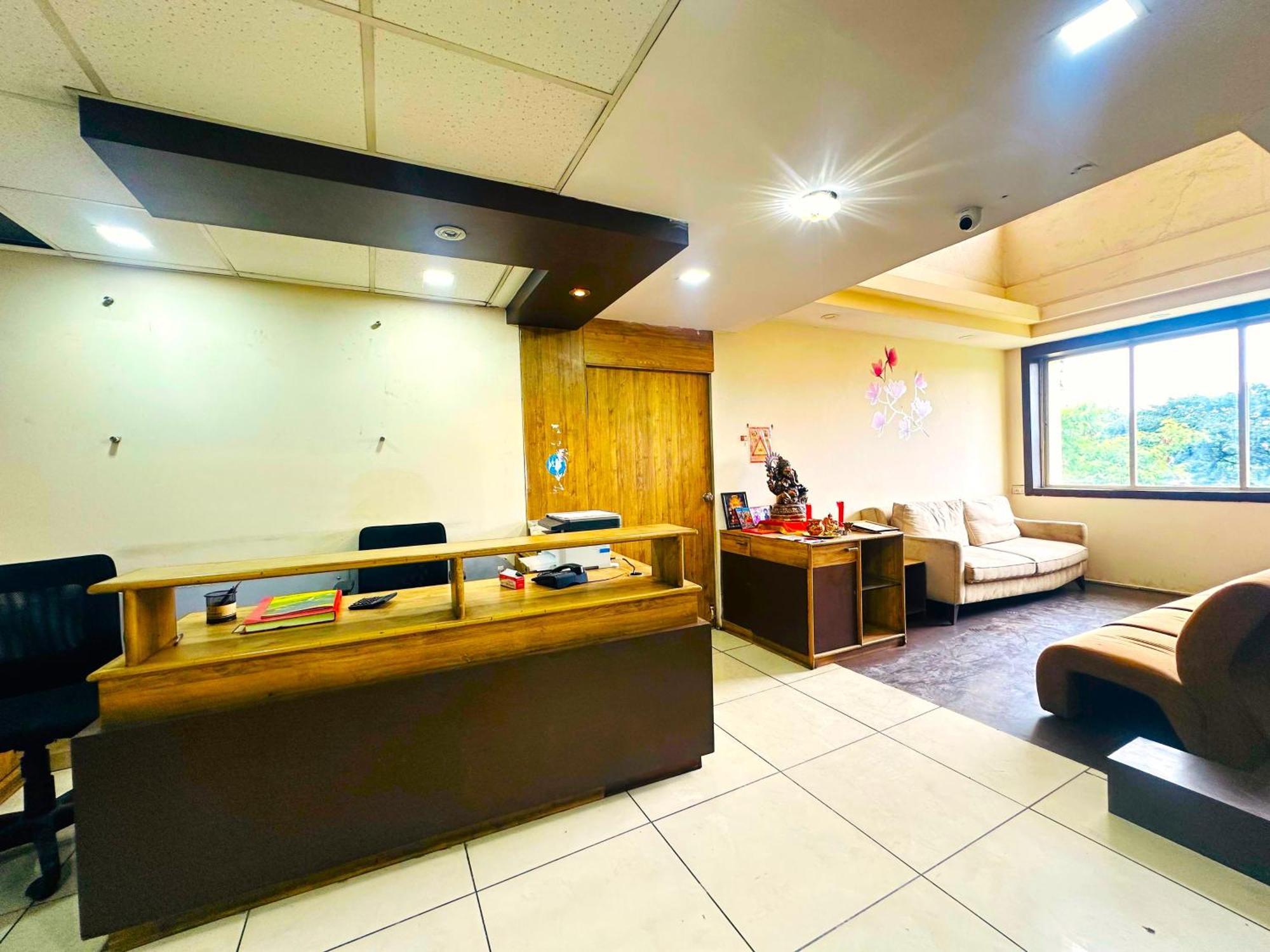 Aundh Elite Stay Pune Luaran gambar